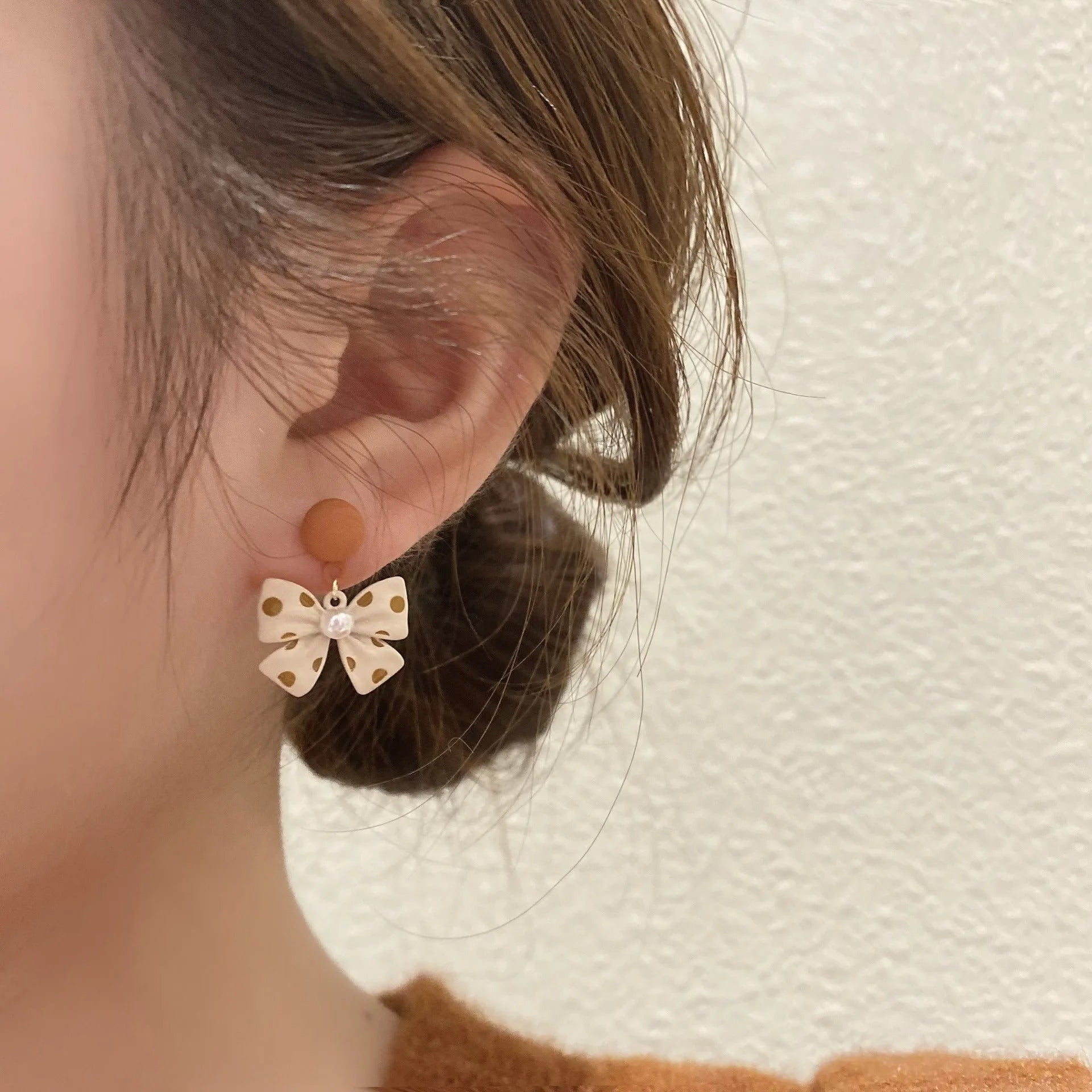 Korean Style Polka Dots Bowknot Dangle Earrings for Women Rhinestone Imitation Pearl Ear Weddings Party Jewelry Accessories