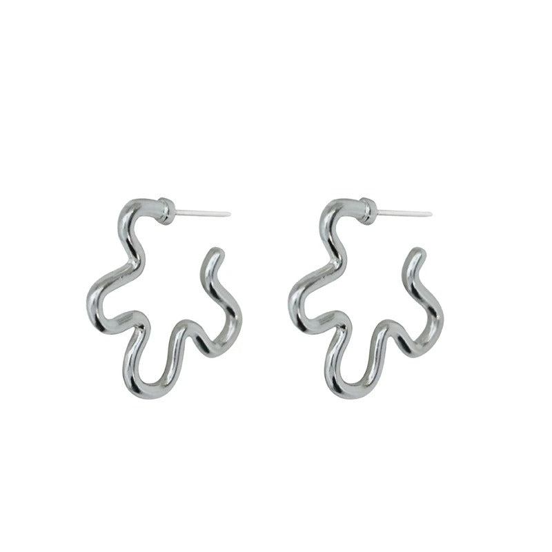 Korean Fashion Exaggerated Hollow Irregular Flower Hoop Earring for women Silver Color Girls Aesthetic Jewelry