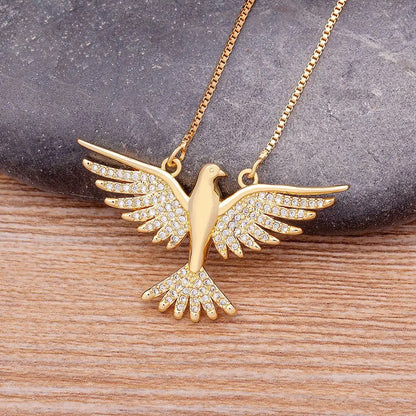 Luxury Zircon Eagle Pendant Necklace Gold Plated Animals Cool Fashion Chain Choker Party Birthday Gift Jewelry