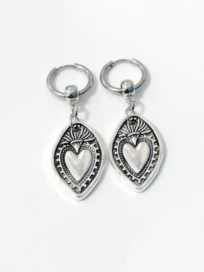 Heart of Fire Gothic Earrings Vintage Oval Charm Ear Hooks for Her