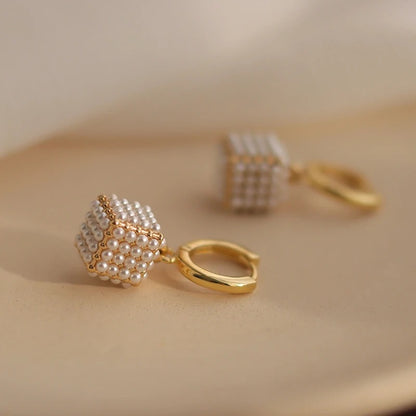 Luxury Pearl Earrings Square Pendant Earrings 2025 Elegant Hoop Drops for Women