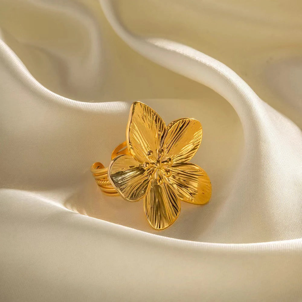 Stainless Steel Flower Ring Women’s Trendy Party Jewelry