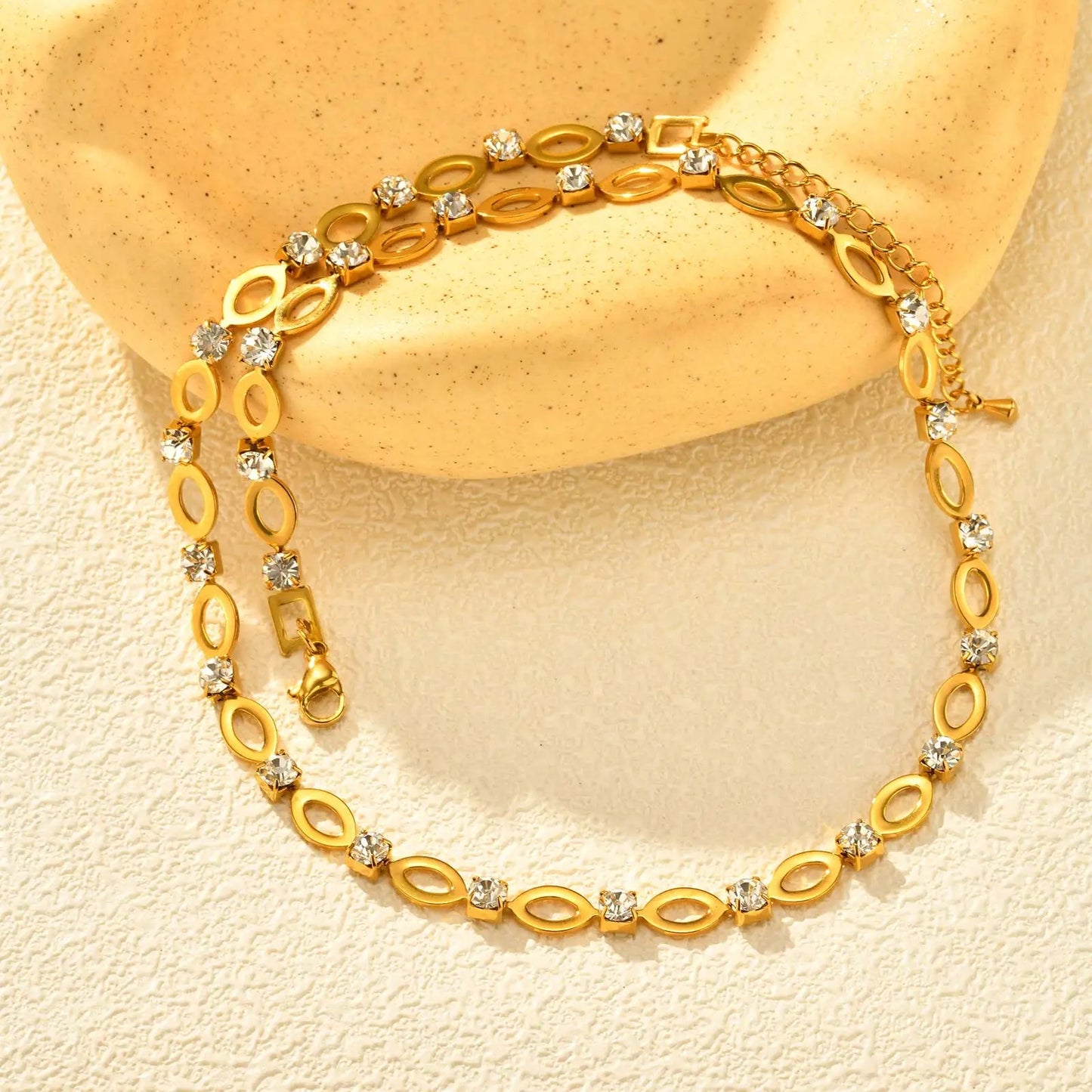 White Zircon Hollow Oval Handmade Chain Necklace,Gold Color Women's Stainless Steel Necklaces,Exquisite Jewelry Gifts