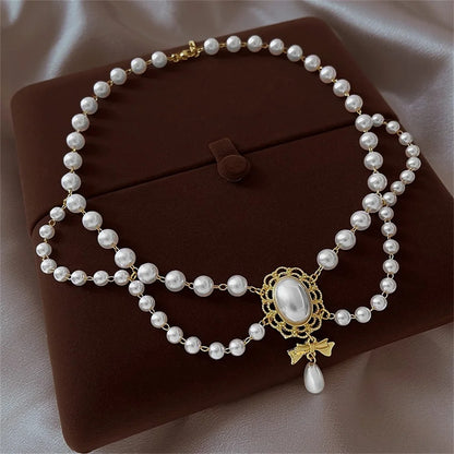 Multi-Layer White Pearl Heart Necklace Vintage Pearl Choker Necklace for Women Elegant Bowknot Pendant Wedding Necklace Jewelry