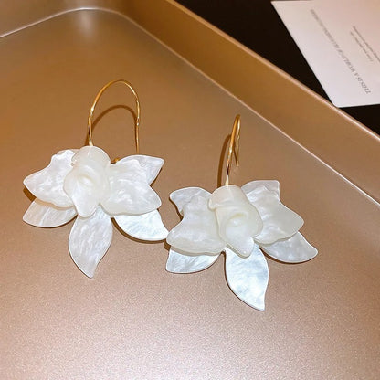 Retro Flower Drop Earrings for Women