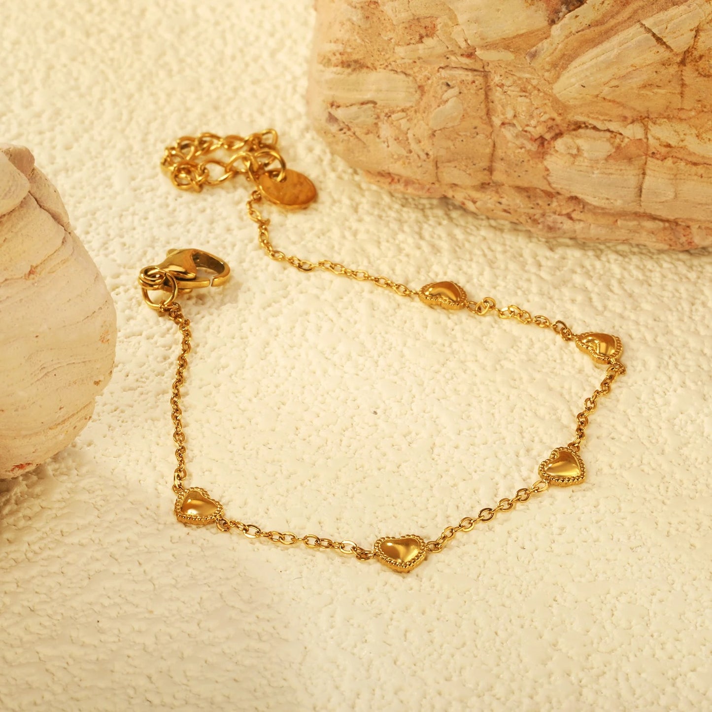 Dainty Heart Pendant Bracelet for Women Elegant Wrist Jewelry