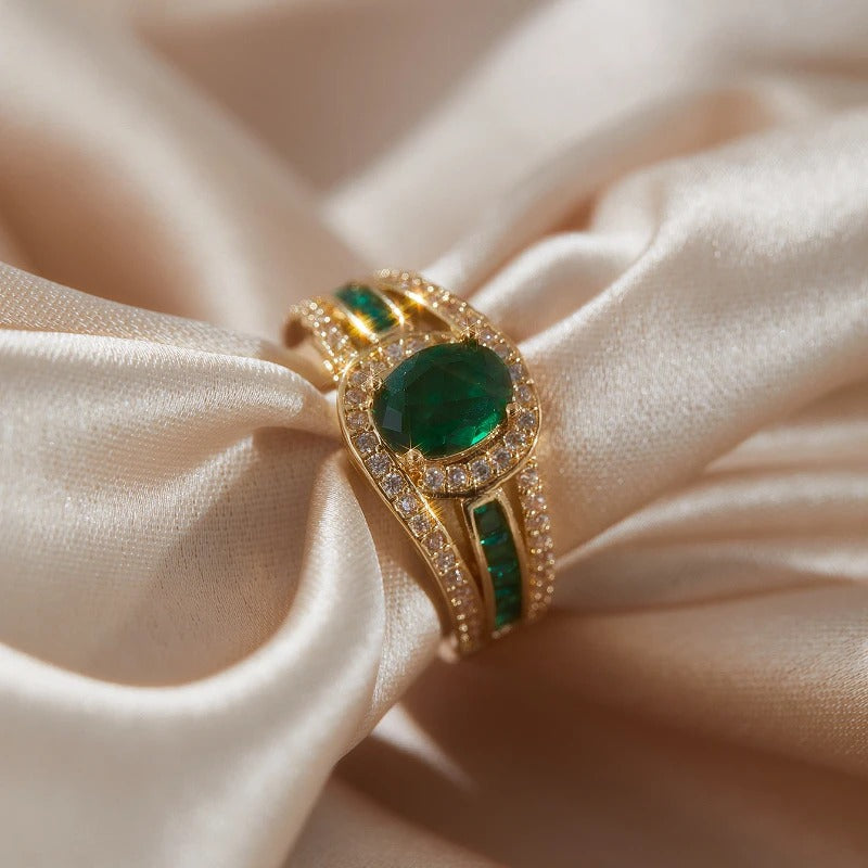 Trendy Women Rings with Brilliant Green Cubic Zirconia Luxury Engagement Ring Fashion Wedding Birthday Party Jewelry Accessories