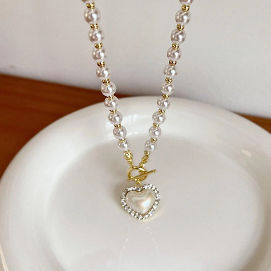 Simple Acrylic Love Pendant Necklace For Women Fashion Imitation Pearl Chain Choker Trendy Jewelry Accessories