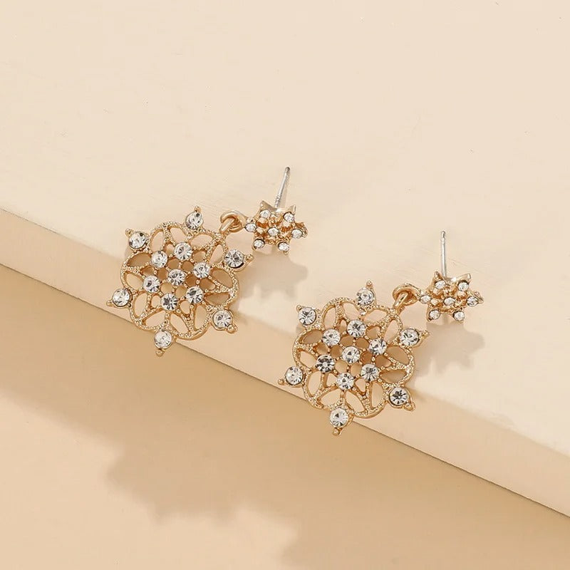 Trend Long Tassel Star Dangle Earrings for Women Light Luxury Spinning Spiral Crystal Snowflake Earrings Party Jewelry