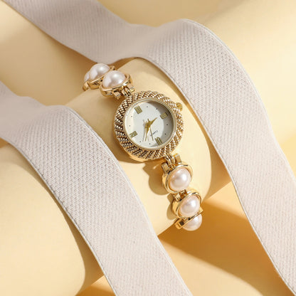 Luxury Women’s Pearl Steel Strap Quartz Watch Small Dial with Diamond Dot Hour Markers