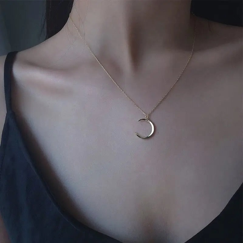 New Shiny Butterfly Necklace Ladies Exquisite Double Layer Chain Necklace Jewelry for Ladies Gift