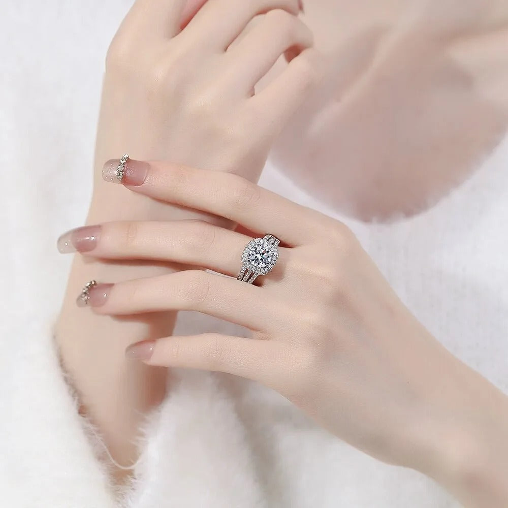 Women’s Silver Wedding Ring Elegant Cushion Zircon Party Jewelry