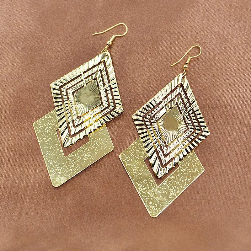 Trendy Leaves Tassel Earrings Women Long Irregular Punk Jewelry