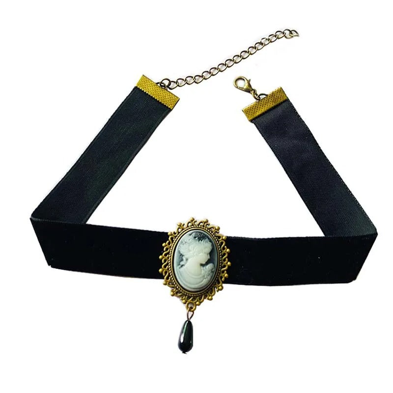 Gothic Retro Black Victorian Cameo Choker Pearl Bead Velvet Pendent Necklace for Women and Girls