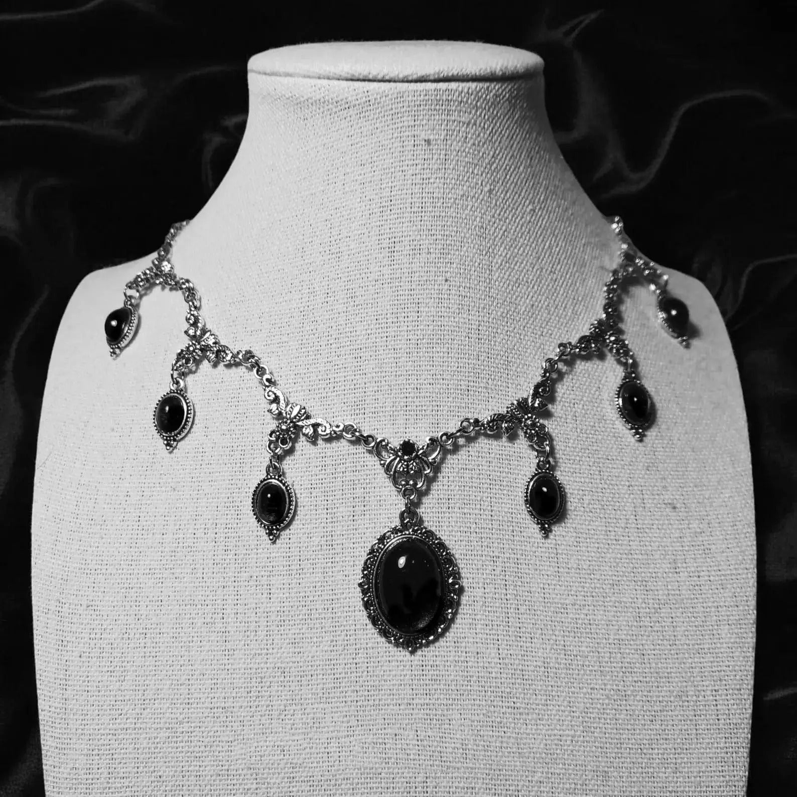 Vampire Choker, Gothic jewelry, Victoria, Retro, Butterfly, Blood Drop, Pagan, Witchcraft, Alternative, Necklace For Women