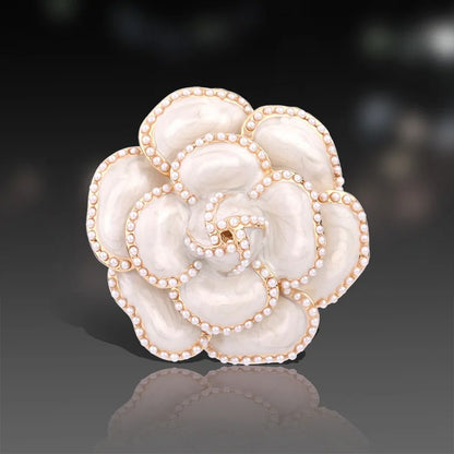 Fashion Enamel Pearl Camellia Flower Brooch – Elegant Rose Pin for Women’s Suits, Party & Office Wear