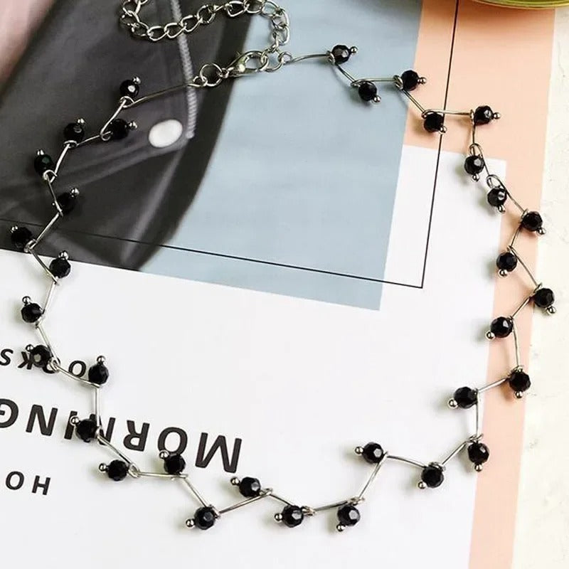 2025 New Arrivals Hot Fashion Black Crystal Necklace Simple Cross Strand Beaded Chokers Necklaces Women Jewelry