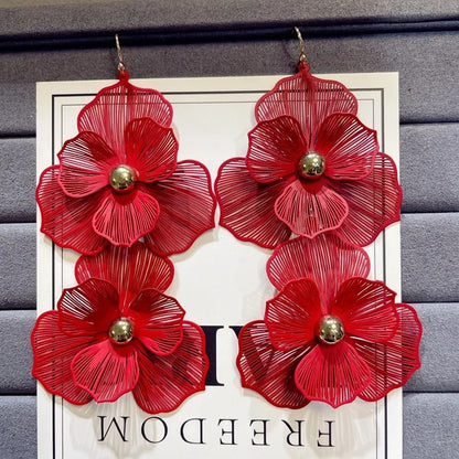 Exaggerated Flower Pearl Drop Earrings Women Party Jewelry