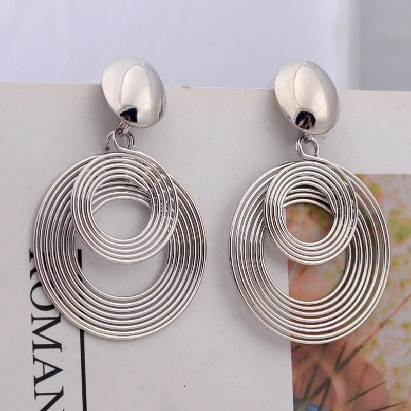 Fashionable Round Dangle Earrings for Women Gold Silver Geometry Design