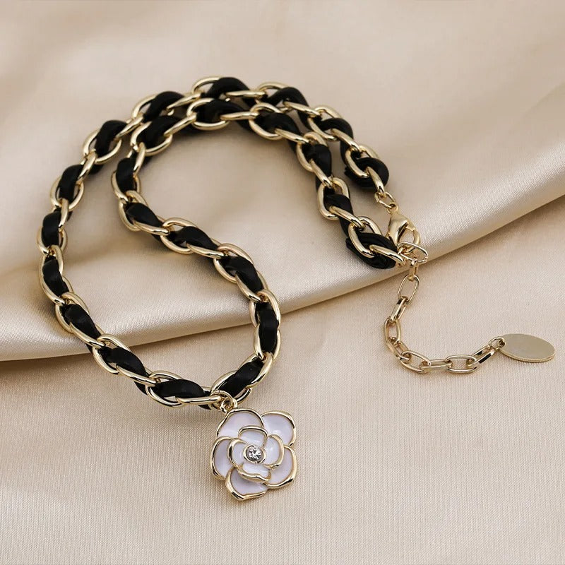 Luxury Pearl Camellia Necklace Women Summer Fashion Jewelry