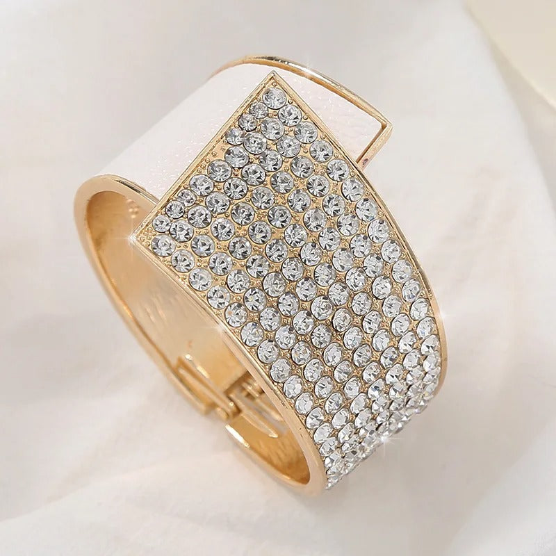 New diamond inlaid leather alloy elastic bracelet for women, fashionable and high-end, full diamond bracelet