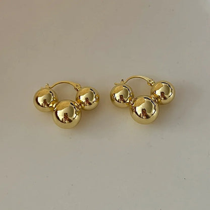 Metal Ball Earrings European And American Style Personalized Fashion Stud Earrings Ladies Girls Travel Wedding Accessories 2024