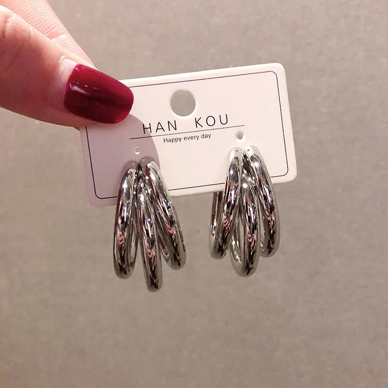 Elegant C-Shaped Dangle Earrings Women’s Geometric Statement Jewelry