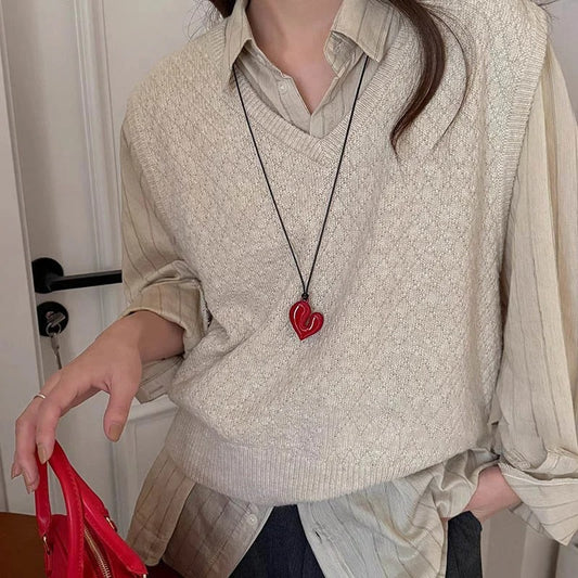 Red Heart Pendant Necklace vintage Aesthetic Love inspired choker New Fashion Romantic Heart Necklace For Women