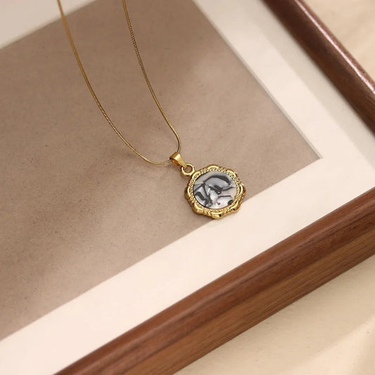 Trendy Irregular Geometry Pendant Necklace – 18K Gold Plated Stainless Steel Women’s Fashion Jewelry 2025